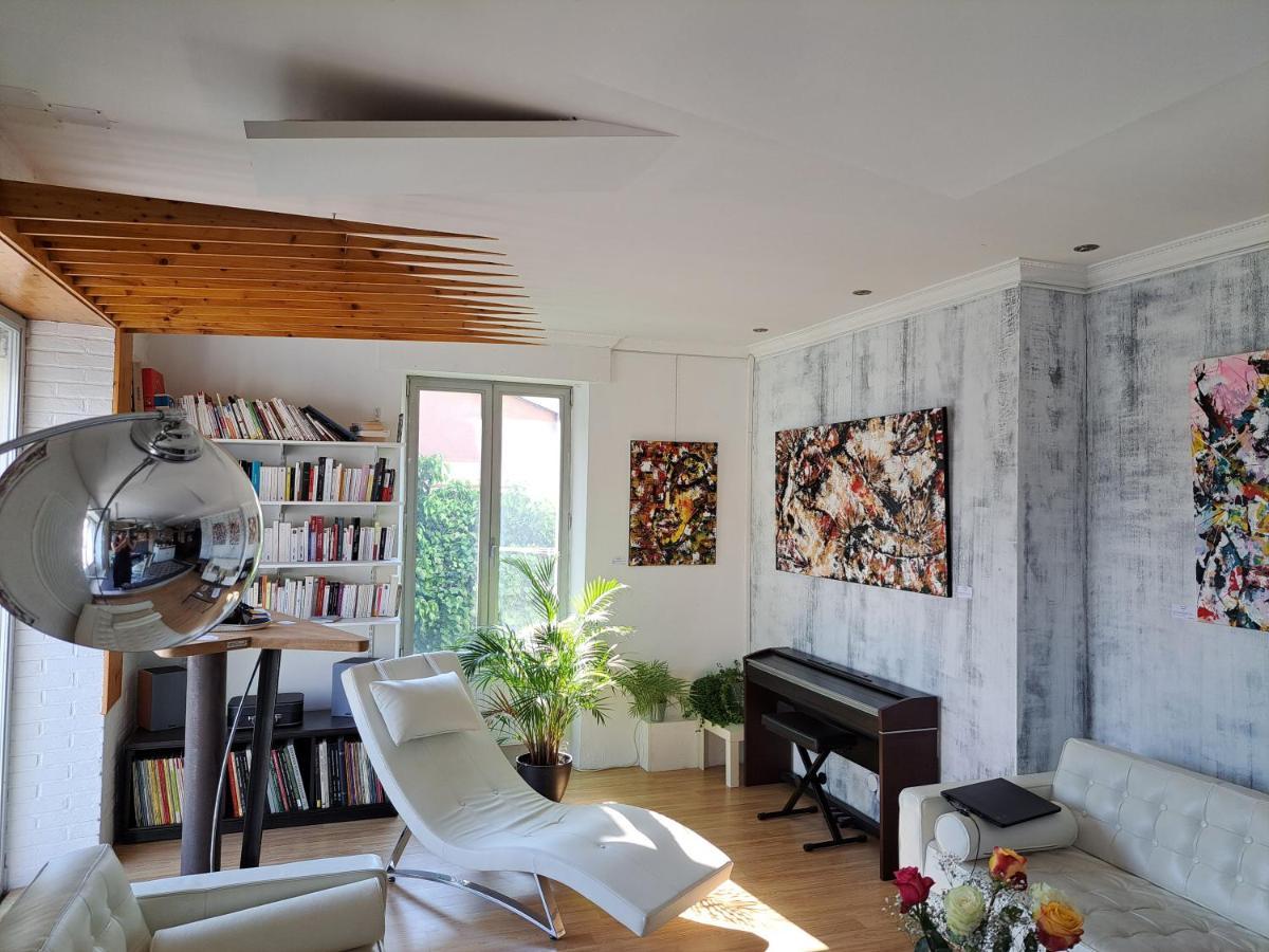 L'Appartement - Chambre Avec Salle De Bains Et Wc Dans Une Galerie D'Art Montbéliard Kültér fotó